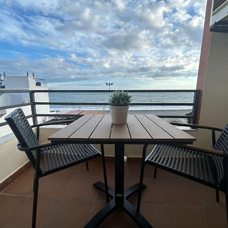 Maravilloso Apartamento En Primera Linea De Playa Con Vistas Al Mar En Caleta De Velez 2 D Esterno foto