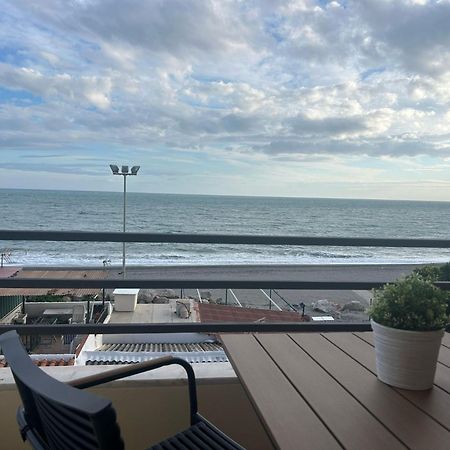 Maravilloso Apartamento En Primera Linea De Playa Con Vistas Al Mar En Caleta De Velez 2 D Esterno foto