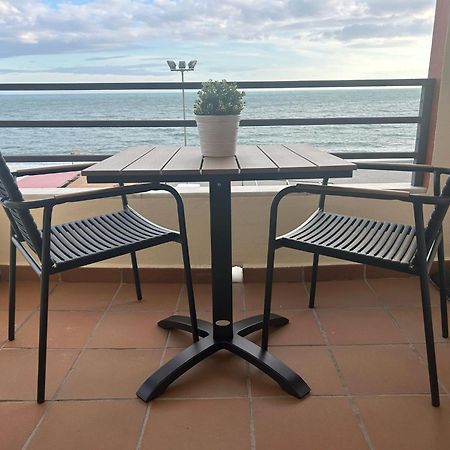Maravilloso Apartamento En Primera Linea De Playa Con Vistas Al Mar En Caleta De Velez 2 D Esterno foto