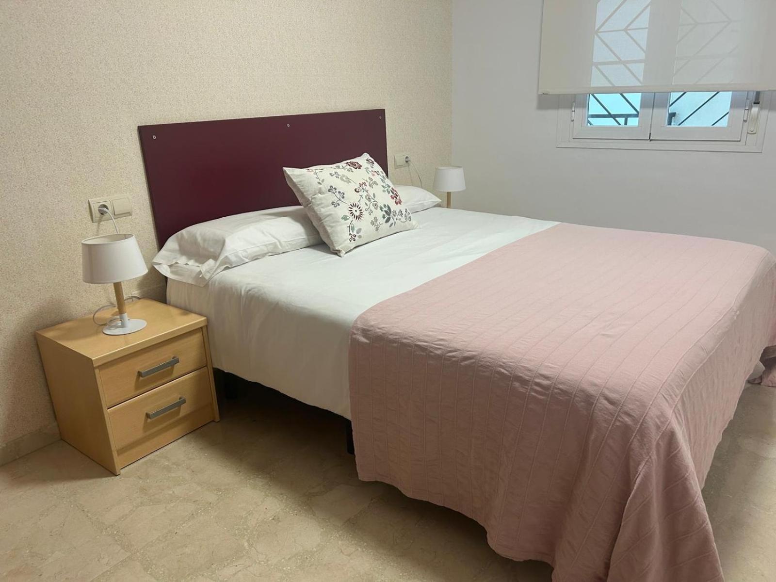 Maravilloso Apartamento En Primera Linea De Playa Con Vistas Al Mar En Caleta De Velez 2 D Esterno foto